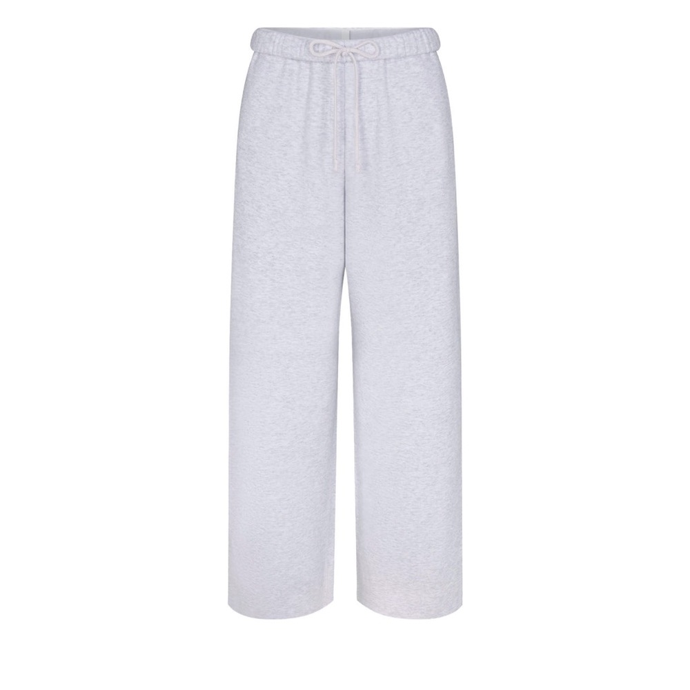 SKIMS Light Heather Gray Fleece Pants